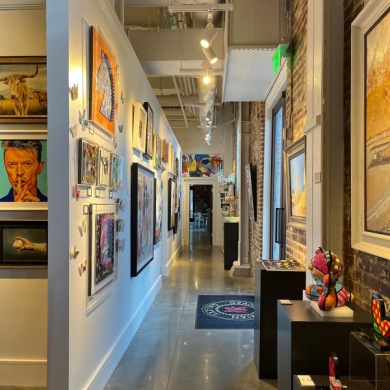 Take a walk along the river and you might run into something amazing— like the Grand Bohemian Gallery 🎨#theriveriscalling